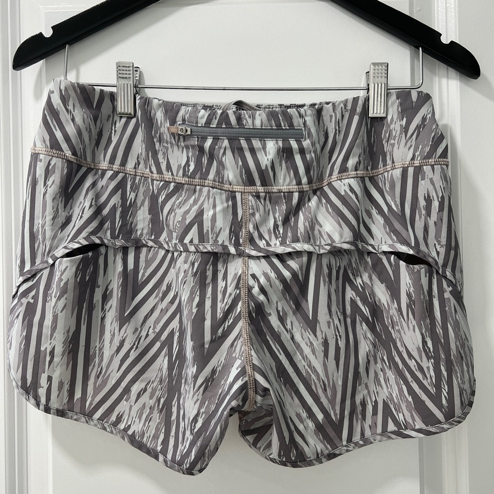 Smartwool Gray Zig Zag Patterned Women's Shorts - image 2